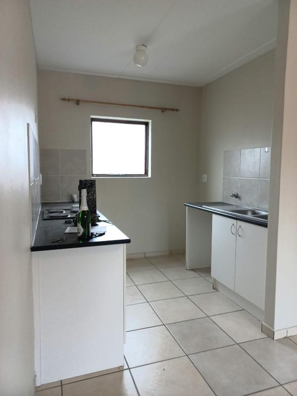 2 Bedroom Property for Sale in Parklands Western Cape